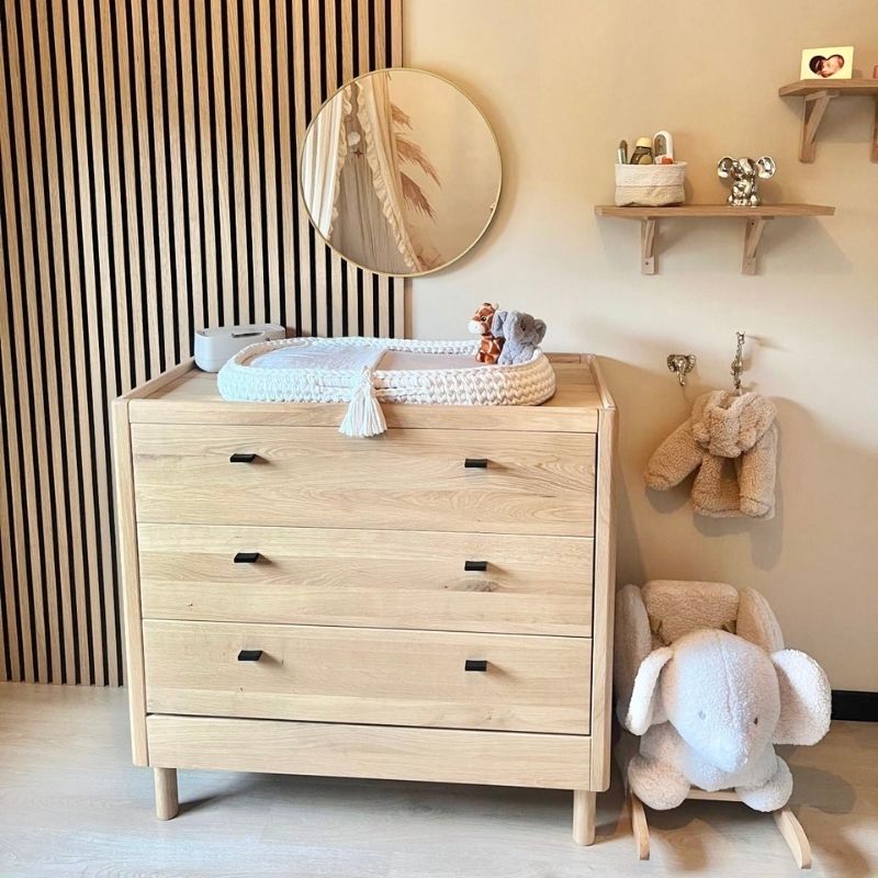 eikenhouten commode, massief eikenhout, hoge kwaliteit babykamer, luxe babykamermeubels, jaxx