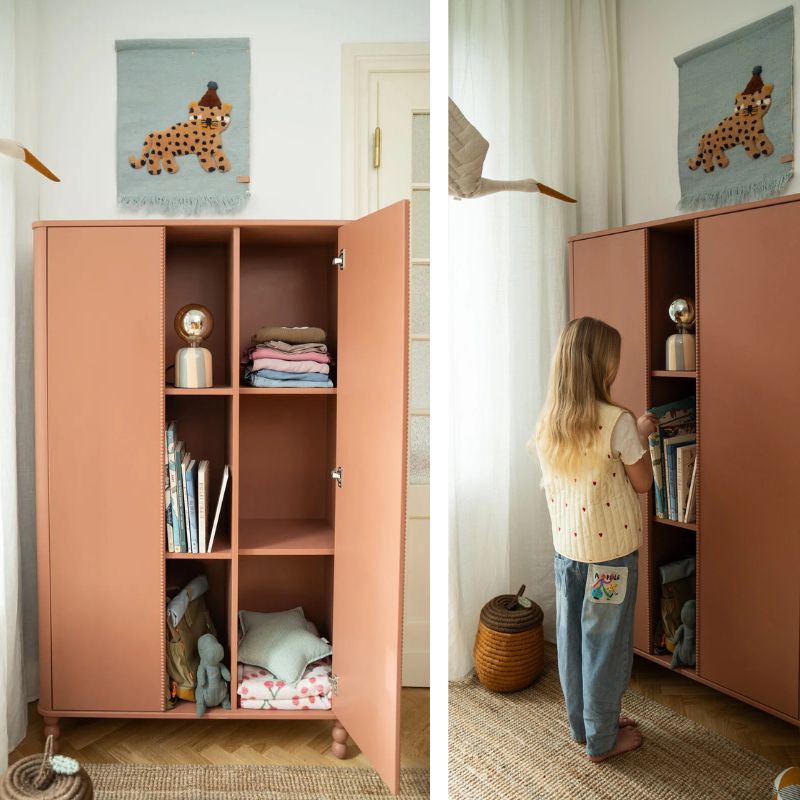roze kinderkamerkledingkast, tienerkamer roze kast, opbergkast terracotta, woodluckdesign