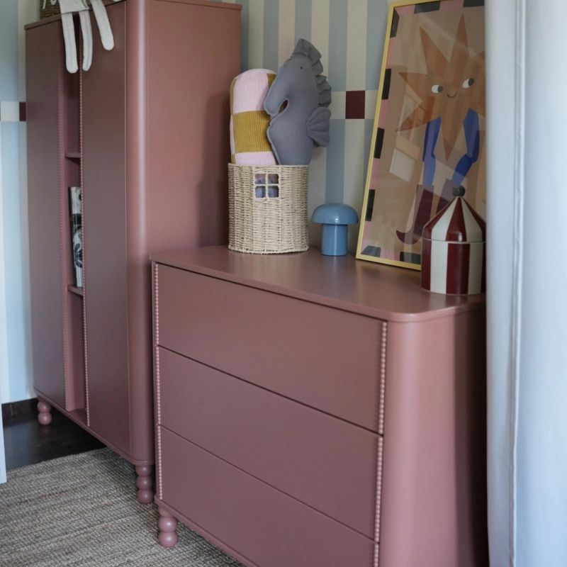 kinderkamer dot woodluckdesign, terracotta commode dot, terracotta kinderkledingkast dot